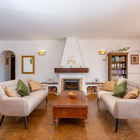 Spacious 3 Bed In National Park Near * Vila do Bispo