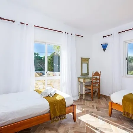 Spacious 3 Bed In National Park Near Vila do Bispo